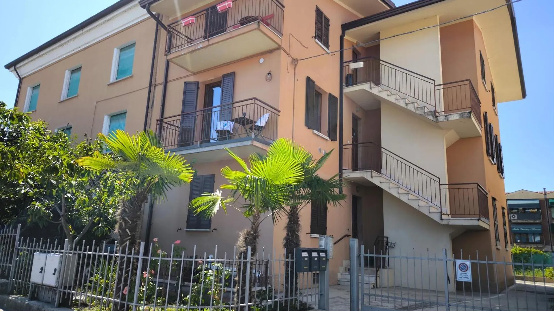 Sg Family - Casa Di Tulu' Appartement Peschiera del Garda