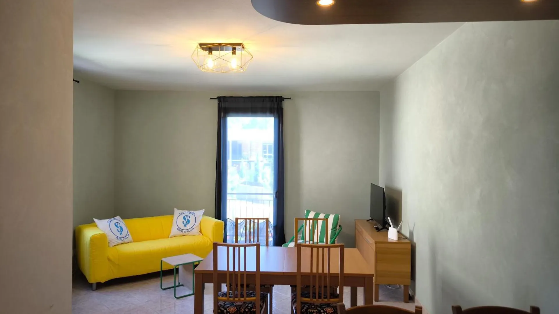 Sg Family - Casa Di Tulu' Appartement Peschiera del Garda 0*,